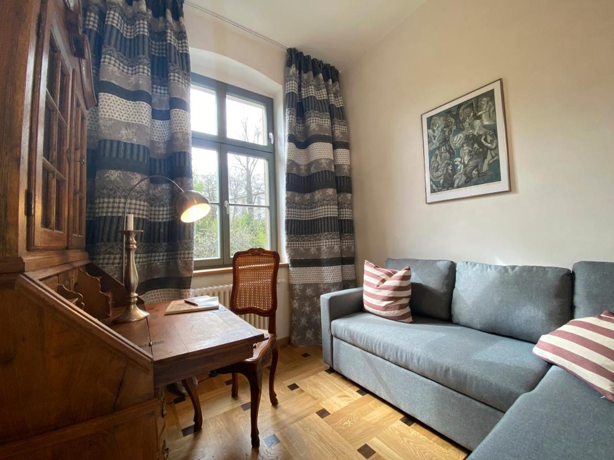 Altes Pfarrhaus Apartment Papstdorf Екстериор снимка